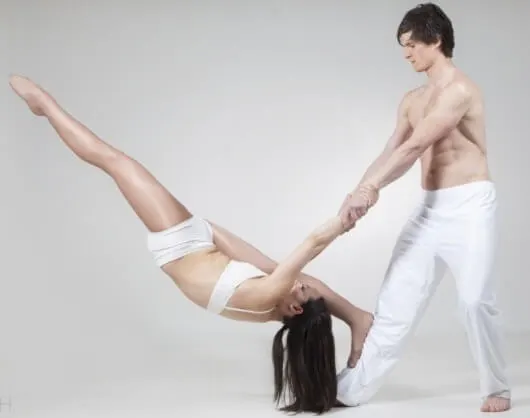 Adagio Acro