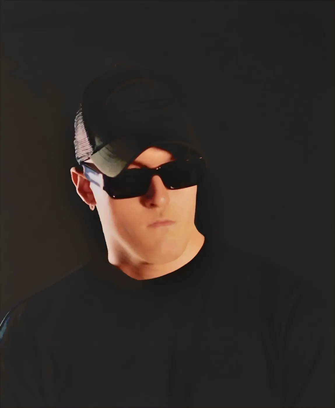 AM