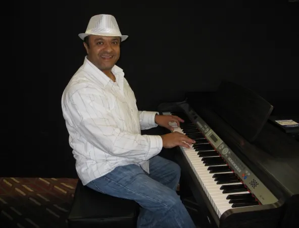 Brisbane Instrumental Piano Player B