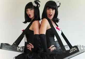 Cigarette Girls QLD