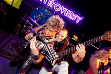Controversy 80s