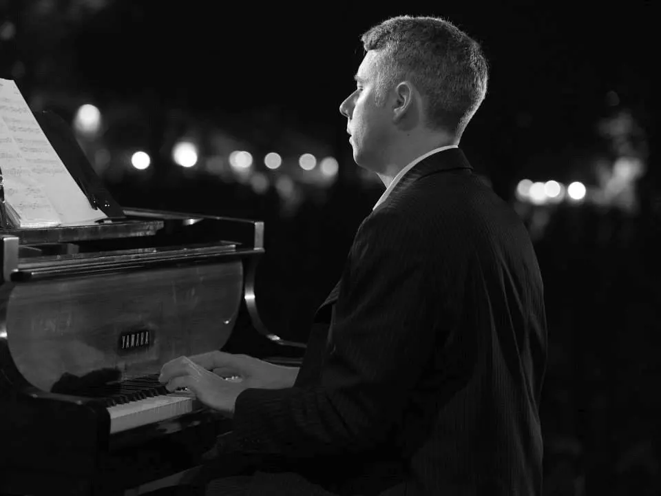 Darren Archer Jazz Pianist