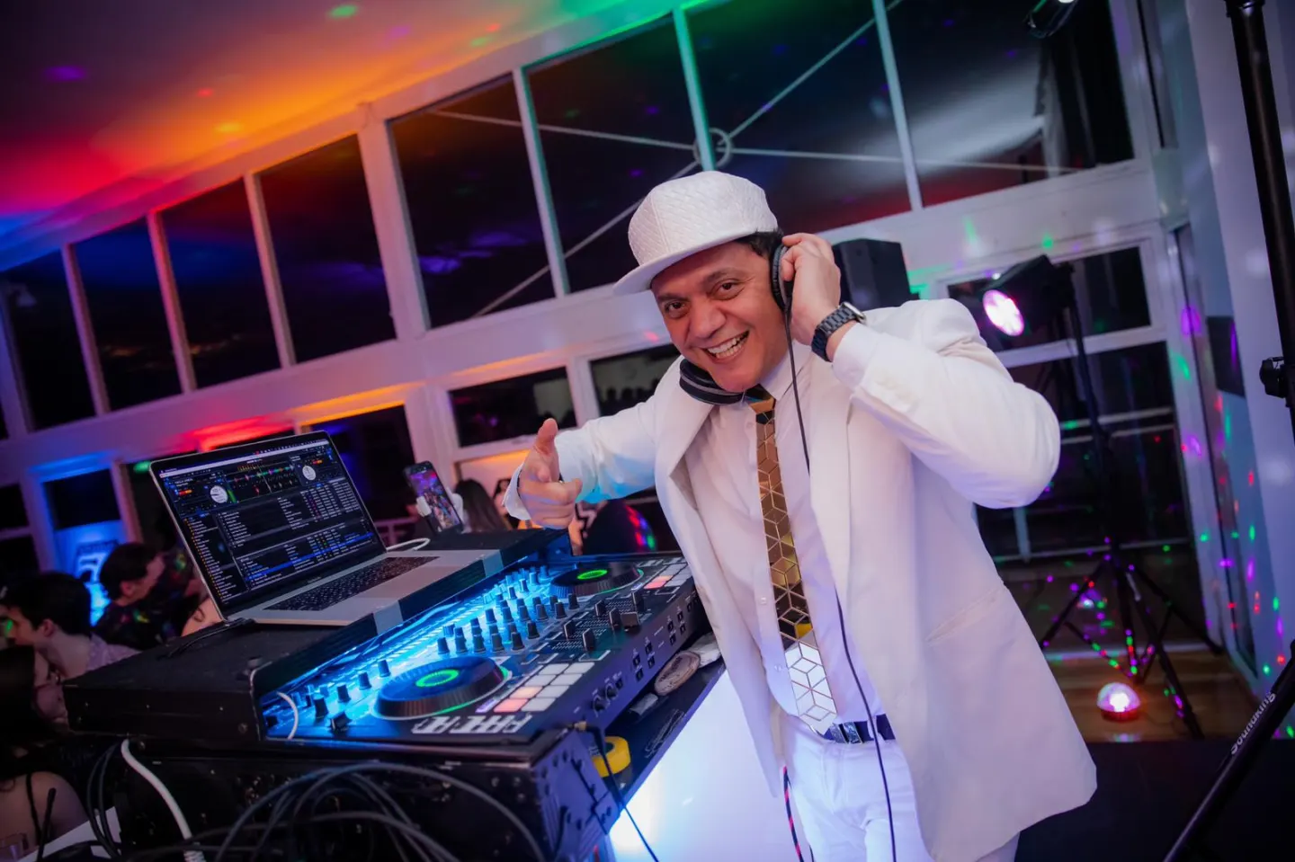 DJ Alejandro Maistro