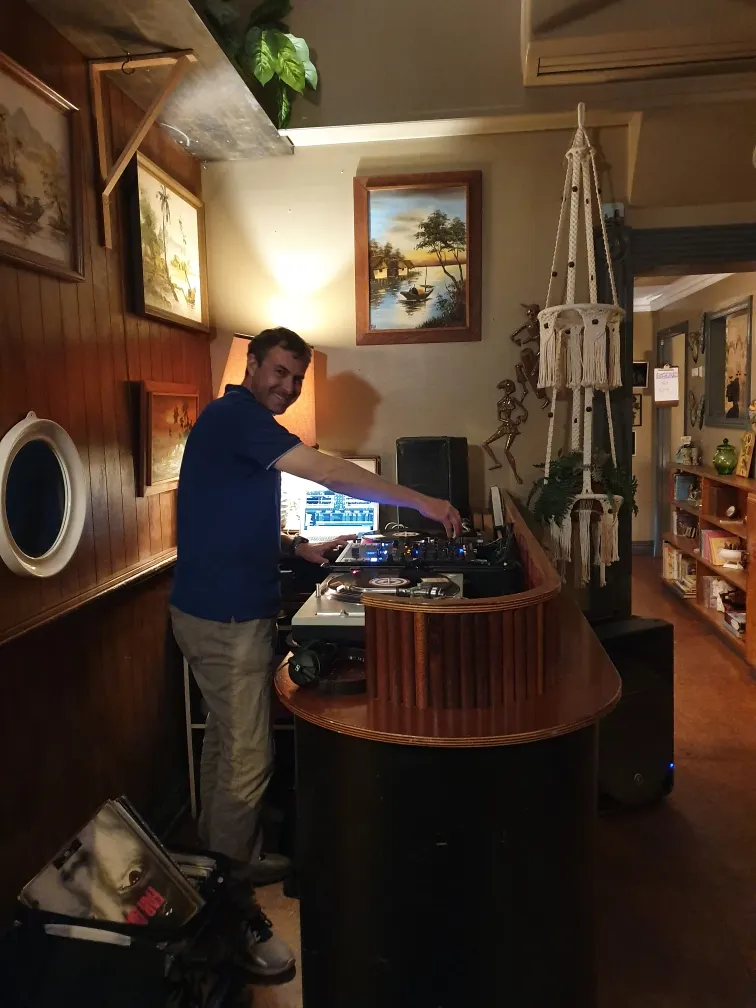 Dj Jon