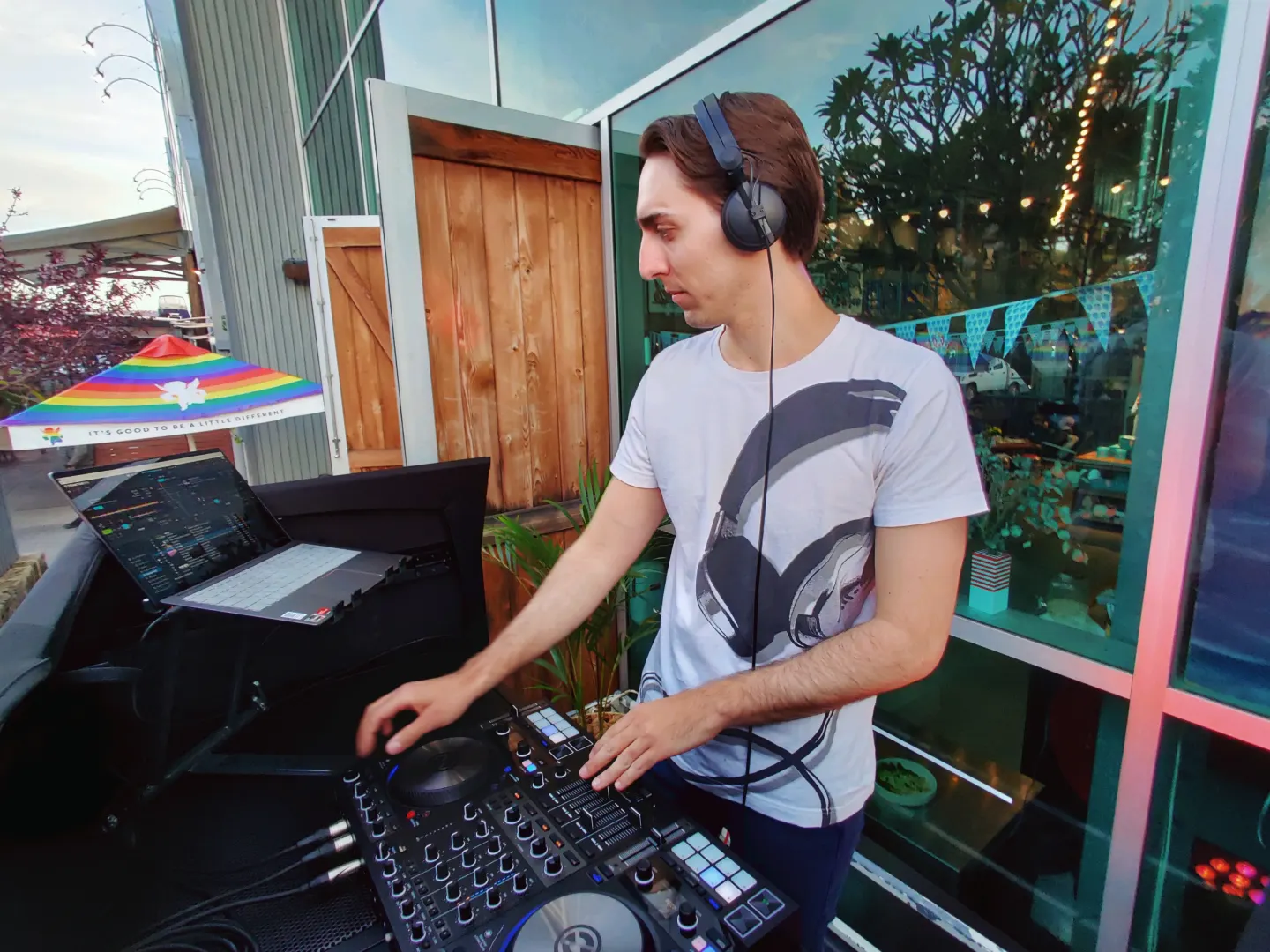 DJ XIX