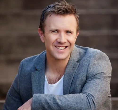 Dr Adam Fraser