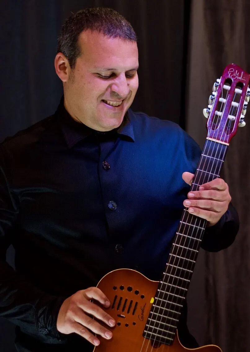 Miguel Flamenco & Latino