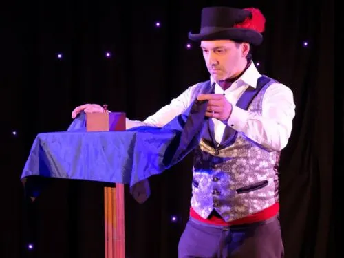 Richard vegas magic