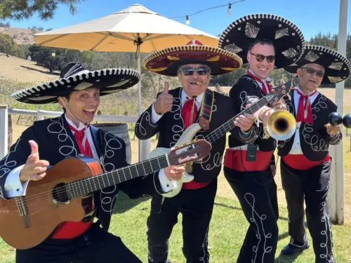 The Three Amigos +1