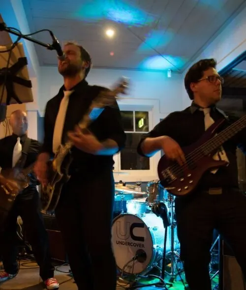 Undercover Band